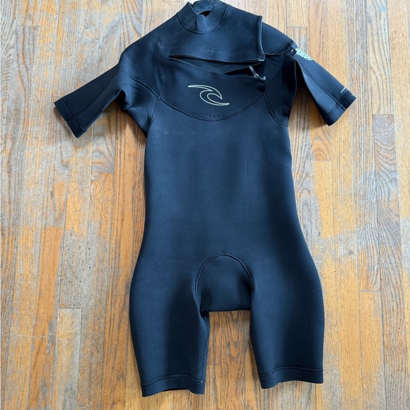 Rip Curl Black Men's Swim Rash Guard - Picture 1 of 3